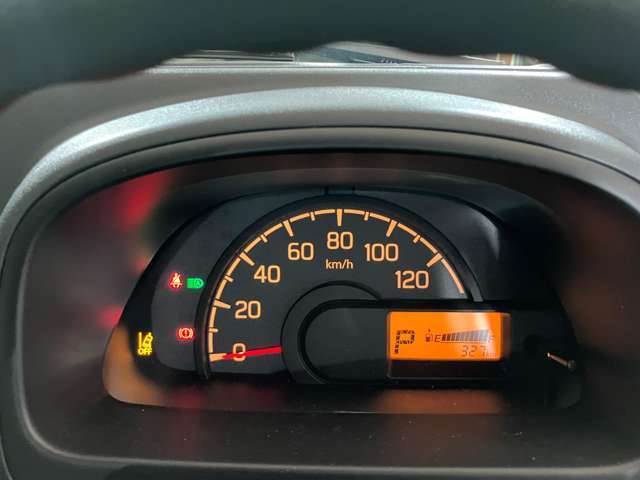 この度は当店のお車をご覧になっていただき、誠にありがとうございます。ぜひじっくりとご検討下さい。気軽にお問合せ・お見積りお待ちしております。