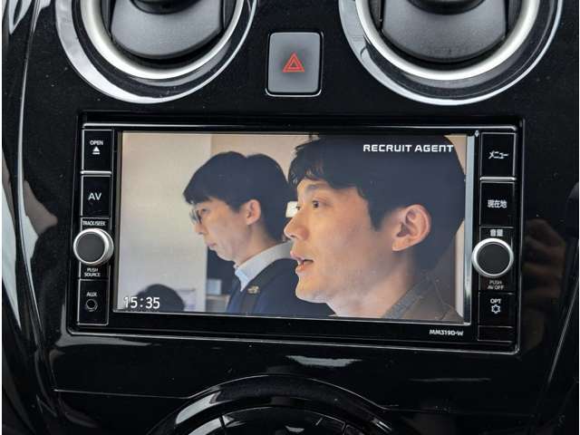 CD・DVD・Bluetoothオーディオ付なので快適なドライブをお楽しみ頂けます！！