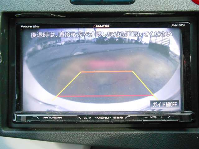 車庫入れや駐車に便利なバックカメラ付きです♪