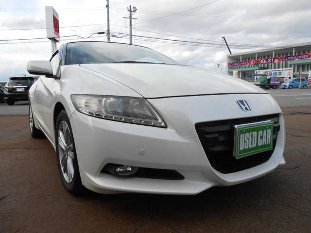 ボディーカラーはパールです。