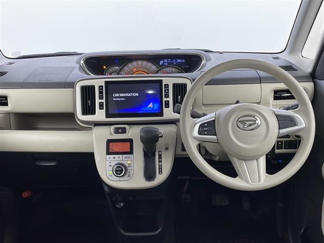 【インパネ全体】全方位で視界が広く、高い目線で運転もしやすいです！