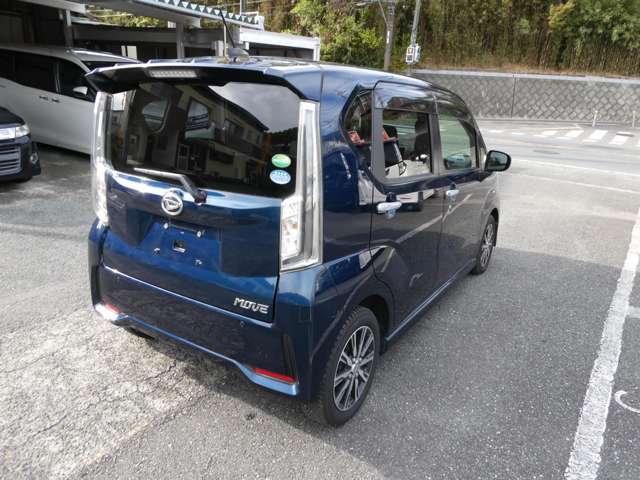 万が一の事故の際もご安心下さい。当社は保険会社指定板金工場も完備しております。