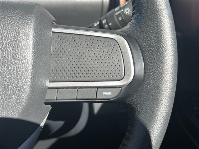 【運転席操作部】快適なドライブを楽しむための機能が装備されています！運転席から触れるので、使いやすいです！除菌プランいれていただくと、さらに清潔で安心していただけます！