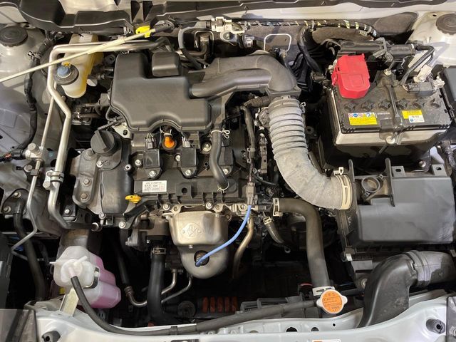 親切・丁寧な専門メカニックスタッフが応対！・車検・点検整備・事故等の修理などアフターサービスも安心。お車のカスタマイズもネクステージのサービススタッフまでご相談ください！