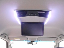 リア席モニターも装備されています！