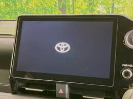 【10.5インチ　ディスプレイオーディオ】大画面のディスプレイはAppleCarPlayやAndroidAutoが利用可能。大きな画面でスマホナビアプリ等が利用いただけます♪