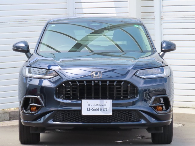 【Honda　SENSING装備】先進の安全運転支援システムです。衝突軽減ブレーキに始まり、車線維持システム、標識認識機能などの支援で安全運転をサポート致します。