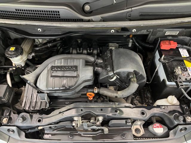 親切・丁寧な専門メカニックスタッフが応対！・車検・点検整備・事故等の修理などアフターサービスも安心。お車のカスタマイズもネクステージのサービススタッフまでご相談ください！