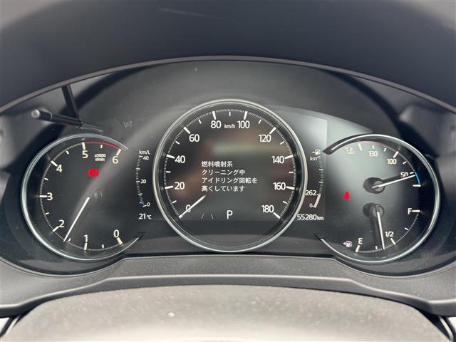 【スピードメーター】メーターがシンプルで見やすく運転しやすいですね！
