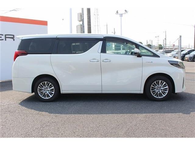 こだわりがあってなかなか気に入ったお車がないそこのお客様！全国のオークションからピッタリの1台を探すことが可能です。ぜひ一度お問い合わせください。