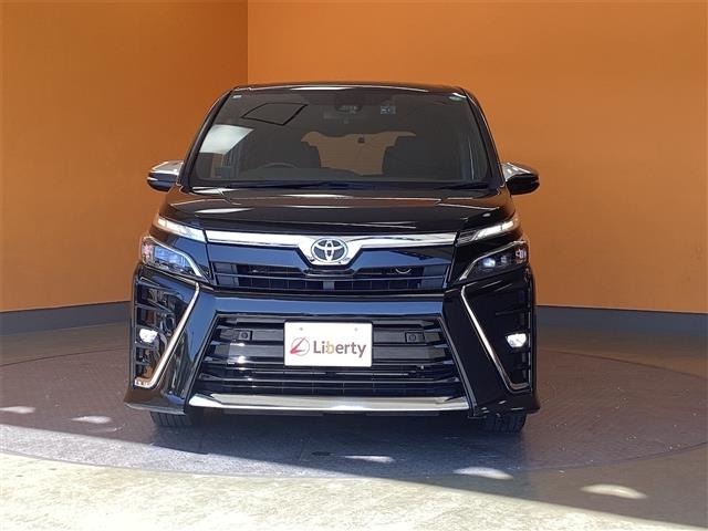 ■□■□■ 在庫車のほとんどは、オートオークションもしくはディーラーさんから購入したものなので、品質も保証されています！！ もちろん全車修復歴無車です♪  ■□■□■