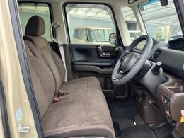 「この車の写真をもっと見たい」「状態が気になる」「この装備はついている？」どんな小さな疑問でもお気軽にお問い合わせください！