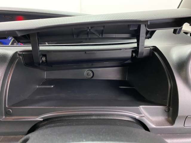 オニキスセカンドの在庫車をご覧いただきありがとうございます！　ご来店・お問い合わせお待ちしております！土日祝日も営業中！！【カーセンサーお問合せ用無料TEL：0078-6002-280014】