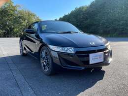 グレードは「α（アルファ）」！ターンシグナルレンズのクリア化により、ボディ全体のまとまりを感じることができます！