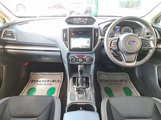 運転席廻りの画像です！操作スイッチ類も比較的に綺麗な状態です♪他に詳細画像をご希望の方はこちら！【1st@e-g-a.co.jp】へご連絡ください！