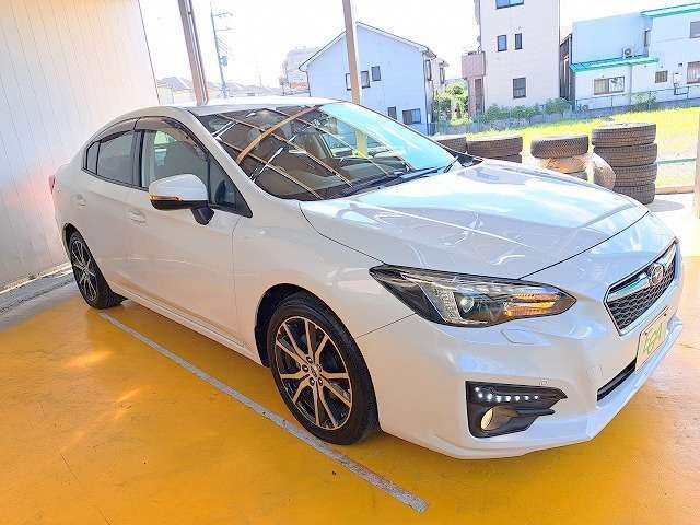自動衝突被害軽減ブレーキ・レーンキープアシスト搭載車です！お気軽にお問い合わせ下さい！【1st@e-g-a.co.jp】宜しくお願い致します！