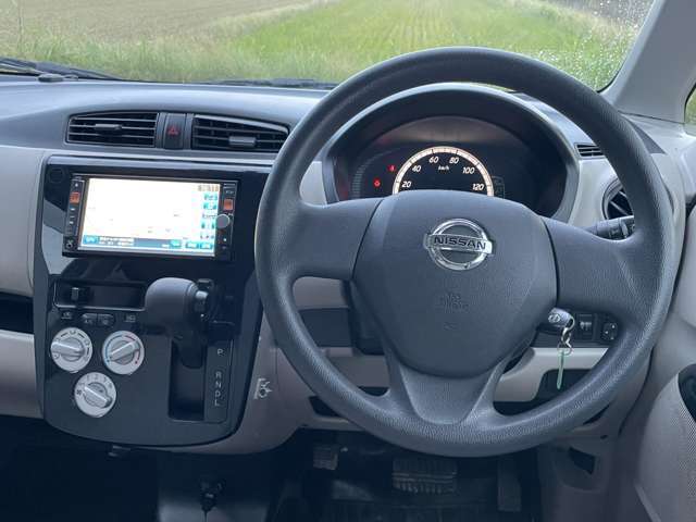 ご覧頂きありがとうございます。フリーダイヤル【0078-6002-984164】 、メールでお気軽にお問合せ下さい。ご来店の際は『カーセンサーを見た』と言っていただければスムーズにご案内できます。