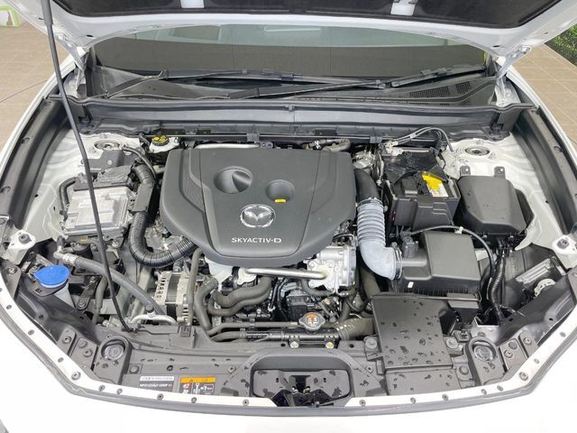 親切・丁寧な専門メカニックスタッフが応対！・車検・点検整備・事故等の修理などアフターサービスも安心。お車のカスタマイズもネクステージのサービススタッフまでご相談ください！
