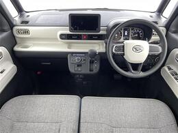 【インパネ全体】『インパネ全体』の画像になります。写真の内容に関してご不明点、ご質問等がございましたらお気軽にガリバー店舗までお問い合わせください。