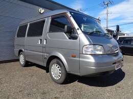 当社の展示車をご覧いただきありがとうございます！主に関東、関西、東海方面のオークション会場より厳選した程度の良い車両のみを展示しております！県外登録、納車も承っております。まずはお問合せ下さい！