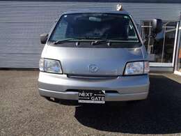 当店の車両は店頭に並ぶ前、徹底的に清掃、磨きを行います！価格以上のクオリティを店頭でお確かめください！