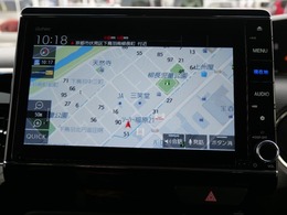 ホンダ純正ギャザズ8インチナビです（VXU-217NBi）。DVD・CD・SDカード・Bluetooth音楽再生・CD録音・ハンズフリーがご使用できます。高画質・操作しやすい液晶モニターです。