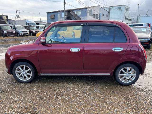 中古車いちば札幌　北店の車をご覧いただきありがとうございます。スタッフ一同お問い合わせ、ご来店を心よりお待ちしております！