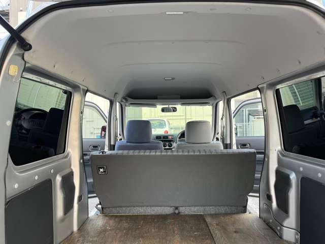 車検整備以外の細かな動作不良、オーディオや電動格納式ドアミラー等、  できる限りチェックして掲載していますが、中古車ですので稀に  動作不良の部分がある車はございます。 ご了承頂けます様、 お願い致します。