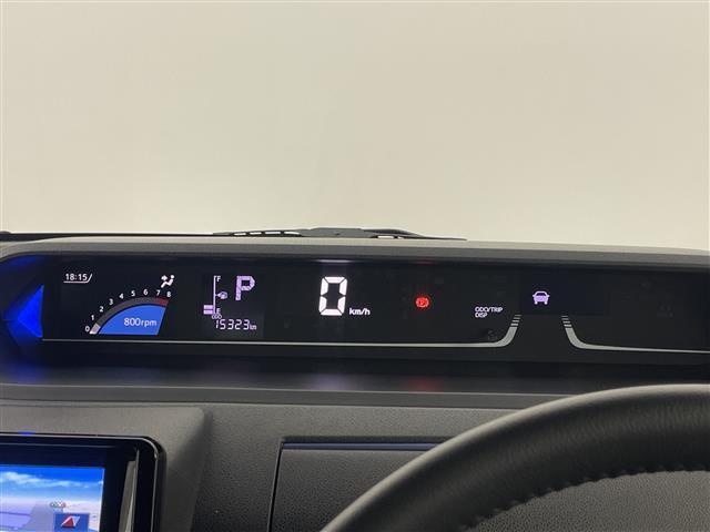 【スピードメーター】メーターがシンプルで見やすく運転しやすいですね！