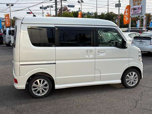 一般修理、車検等もお任せください！！ 認証工場の整備士がアナタのカーライフをしっかりサポート致します。