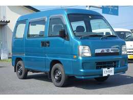 外装は気持ち良くお乗り頂ける様にしっかりと納車前にポリッシャーで磨きをかけ、ワックス施工後に納車致します☆