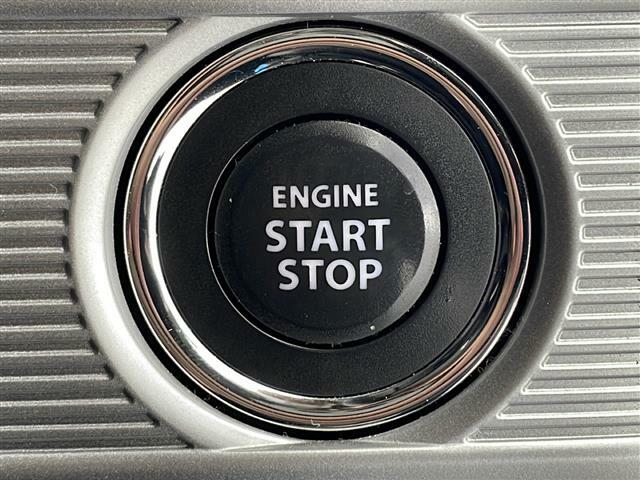 【プッシュスタート】☆『鍵を挿さずにポケットに入れたまま鍵の開閉、エンジンの始動まで行えます。』