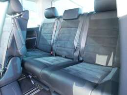 7速DSG、204PS（カタログ値）ターボディーゼル、ETC、両側パワースライドドア、ナビ、バックカメラ、フロントシートヒーター