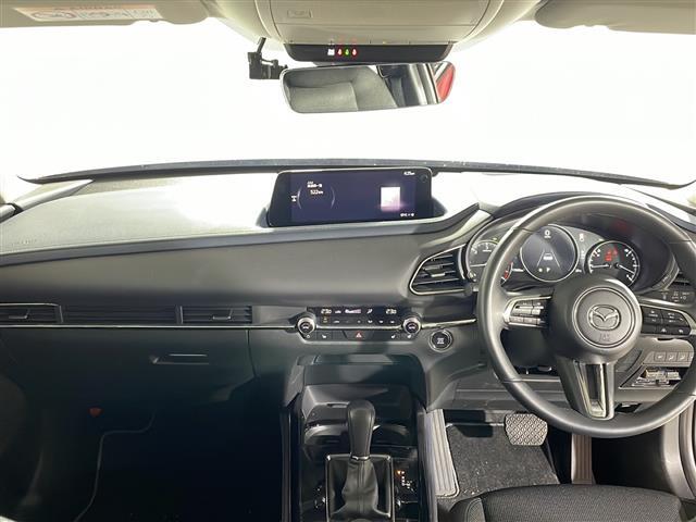 ガリバーグループでは主要メーカー、主要車種をお取り扱いしております。全国約460店舗の在庫の中からお客様にピッタリの一台をご提案します。