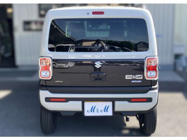 全車保証付販売ですのでご安心下さい。詳細はスタッフまで・・。
