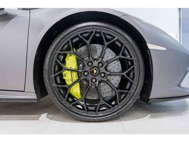 Narvi 20 forged shiny black (With PKG)