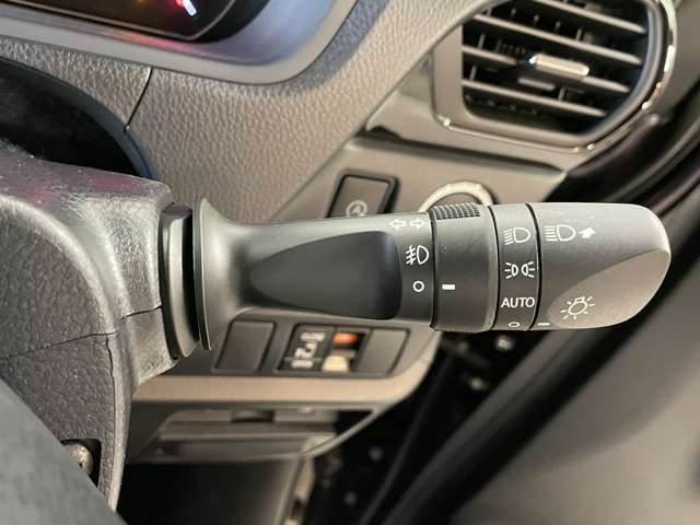 運転席周りに大きな傷、汚れ、へたりなどなく良質な状態です！