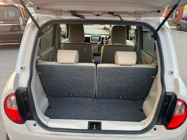 広々としたラゲッジルーム♪お荷物も十分に乗せられます！！