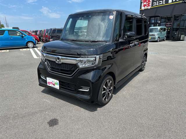 ■車内清掃・除菌■　ウィルス対策もお任せください！ご購入頂いた、お車を長くお乗り頂きたいという当社の思いから、整備スタッフがしっかり・丁寧に、ご納車までにお車の室内清掃・除菌を致します！！