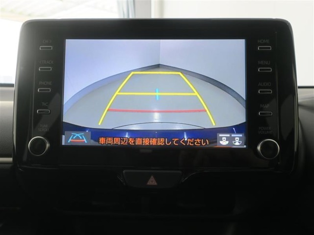 バックガイドモニターで、後方を確認しながら安心して駐車することができます。運転初心者も熟練者も必須の機能ですよ！