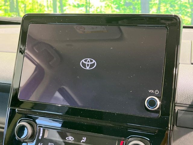 【8インチ　ディスプレイオーディオ】大画面のディスプレイはAppleCarPlayやAndroidAutoが利用可能。大きな画面でスマホナビアプリ等が利用いただけます♪