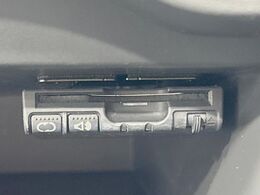 【ETC】高速道路の料金所をストレスなく通過！話題のスポットやサービスエリアに多い「スマートIC」利用時は必須のアイテムです。当店でセットアップを実施、ご納車当日からすぐにご利用いただけます！