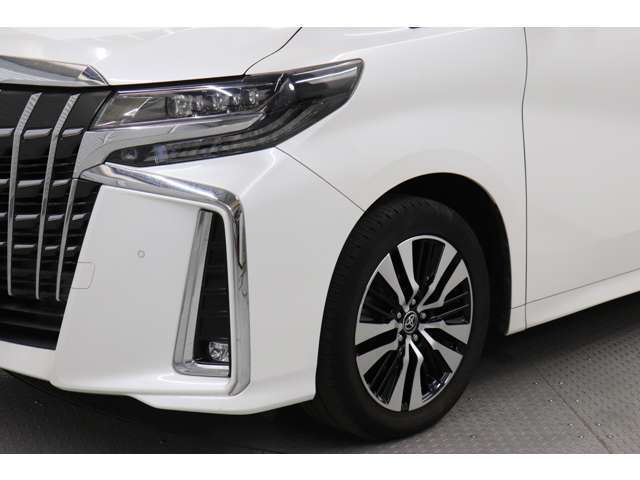 LEDヘッドライトです。