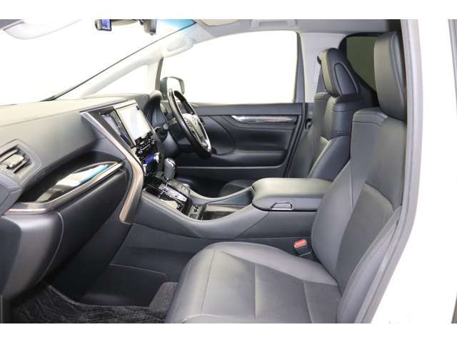 助手席側からの様子です。