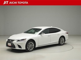 『TOYOTA認定中古車』は「まるごとクリーニング」で綺麗な内外装、「車両検査証」はプロによるチェック、買ってからも安心の「ロングラン保証」、3つの安心安全を標準装備したトヨタのブランドU-Carです