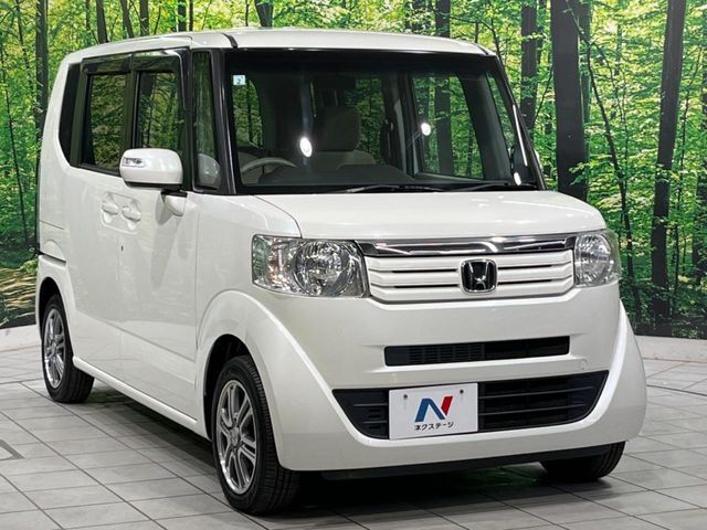 大好評のボディコーティング「弾スプラッシュコート」もご納車までに施工可能。通常のガラスコートと異なる、耐久年数6年の無機質ガラスコーティングが、ボディをキレイな状態に保ってくれます。