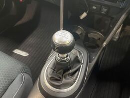 【フロア6速MT】走りの6速MT！！スポーティーな走行をお楽しみいただけます♪