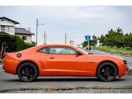 カスタマイズを無限大！マフラー、エアロ、ホイル。あなただけの一台に仕上げることもできますので、ご相談ください♪