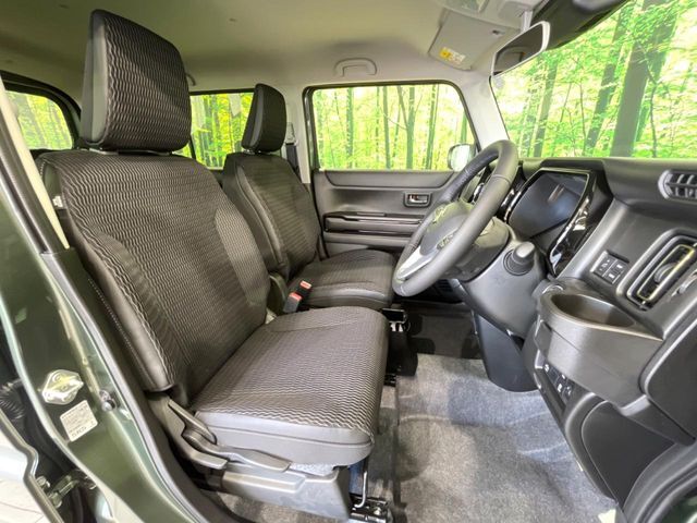 もちろん車内はキレイです♪よりクリーンな状態をキープしたいお客様には『ナノゾーンコート』がおすすめ！新型コロナウイルス対策や、除菌・消臭に効果を発揮し多くの方にご好評いただいております。