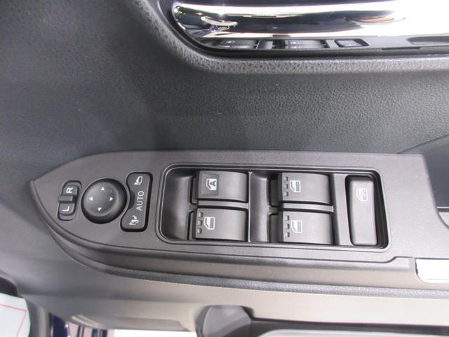 中古車は一物一価、同じようなお車でも、整備状況、外内装の状態など様々です。